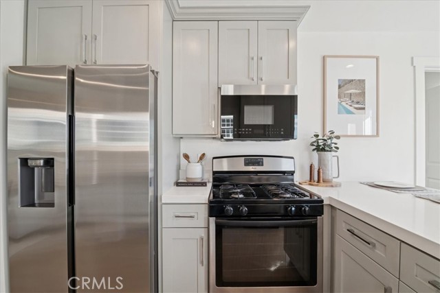 Detail Gallery Image 11 of 75 For 523 S Francisca Ave, Redondo Beach,  CA 90277 - – Beds | – Baths