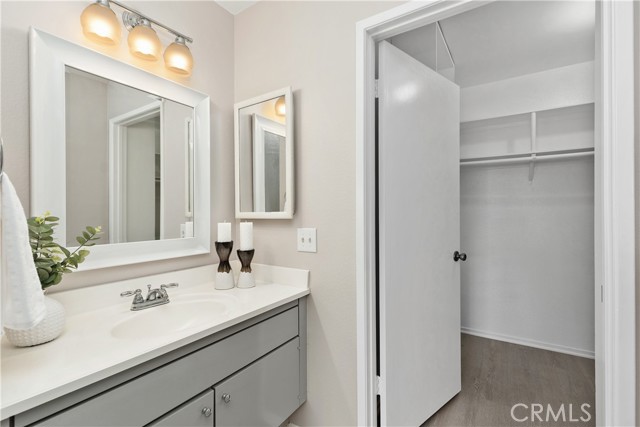 Detail Gallery Image 19 of 36 For 8405 Sweetwater Cir, Huntington Beach,  CA 92646 - 4 Beds | 3 Baths