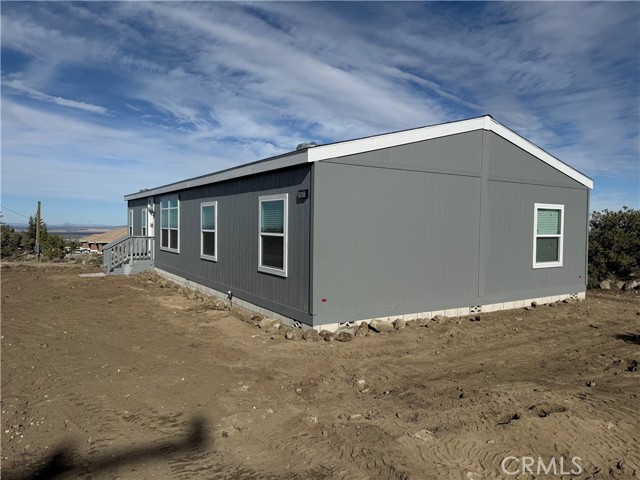 10633 Bromley Road, Pinon Hills CA: https://media.crmls.org/medias/35ec01fc-566c-45c7-93c0-4cba9d670664.jpg