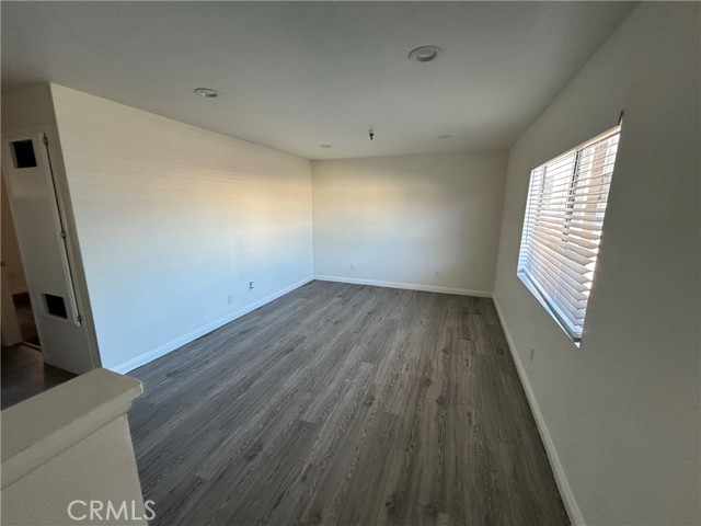 Detail Gallery Image 6 of 20 For 12617 Eucalyptus Ave, Hawthorne,  CA 90250 - – Beds | – Baths