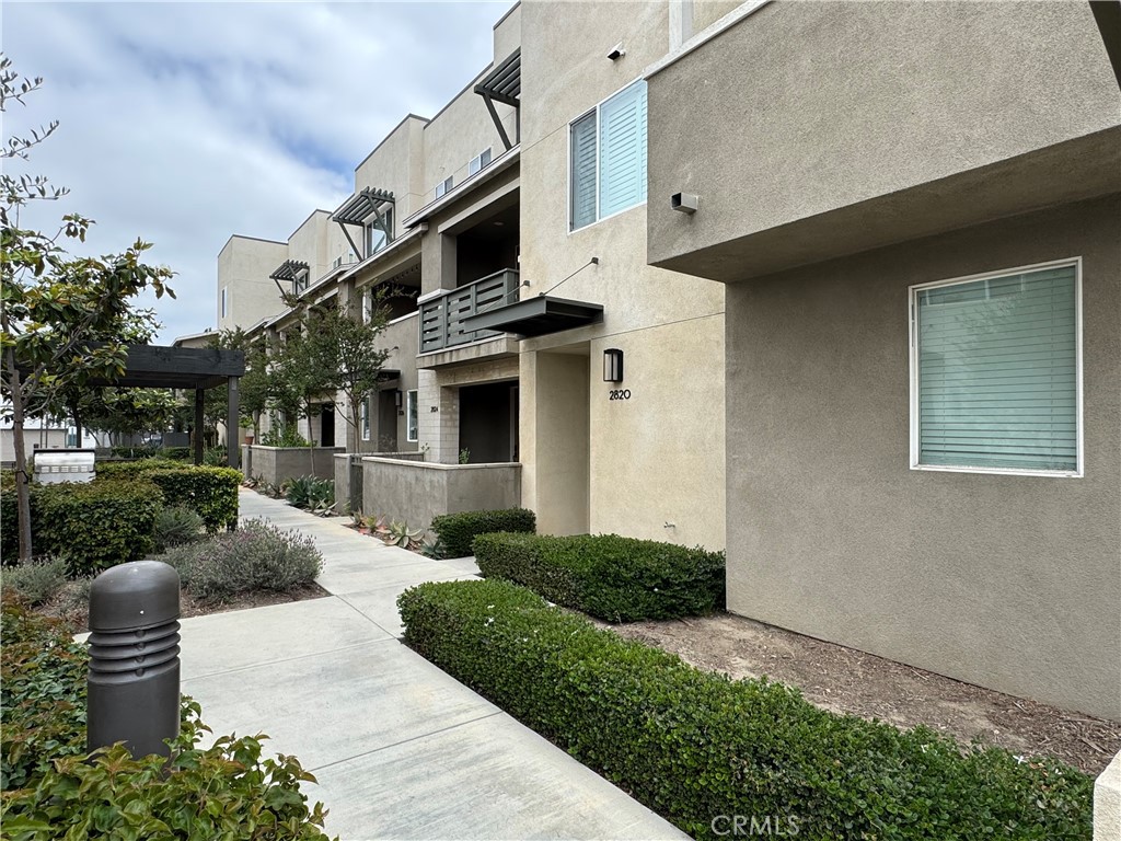 2820 Lily Lane