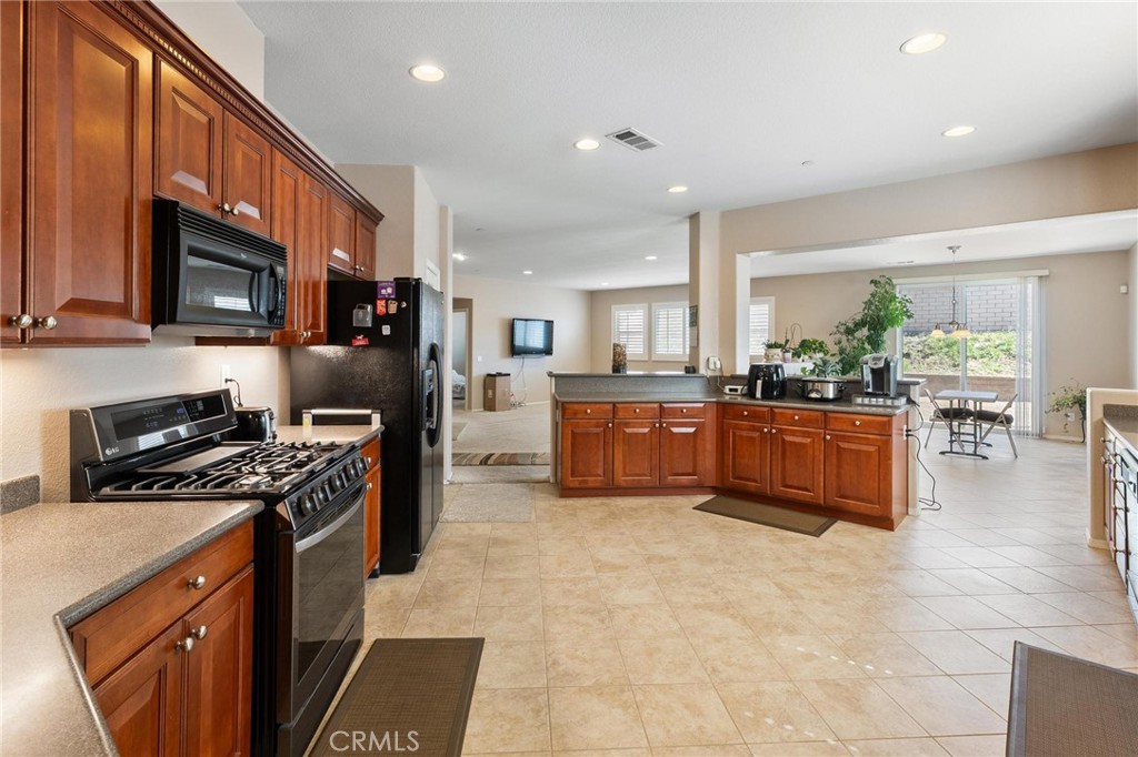 MLS #CV25239567 image #21