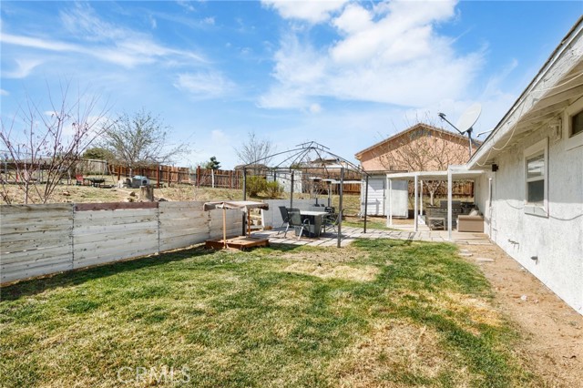 Detail Gallery Image 28 of 30 For 17909 Alder St, Hesperia,  CA 92345 - 3 Beds | 3 Baths