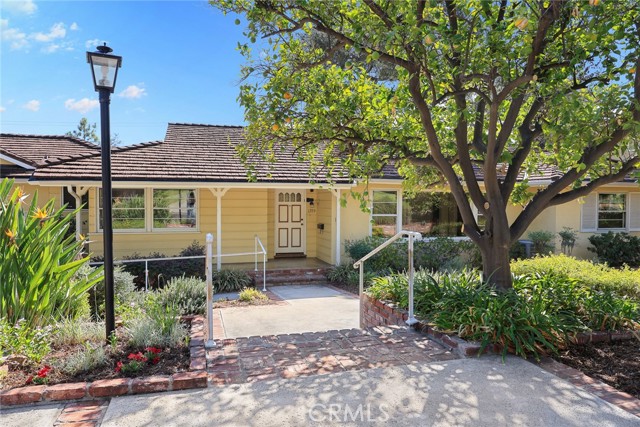 1709 El Vista Circle photo 8