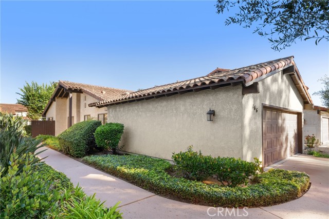 166 Tallyho, Santa Maria CA: https://media.crmls.org/medias/35efdbaa-1f1a-41fe-8ab9-432ff4b29277.jpg