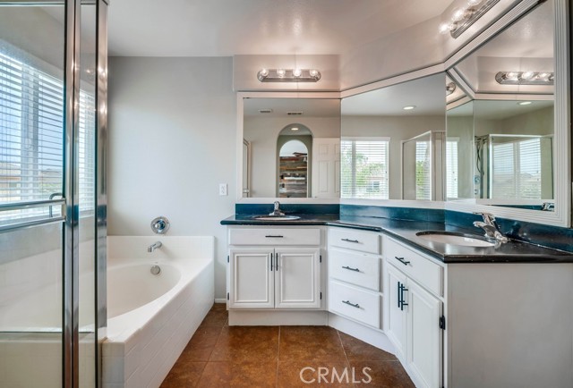 Detail Gallery Image 20 of 54 For 29132 Springshores Dr, Menifee,  CA 92585 - 4 Beds | 2/1 Baths