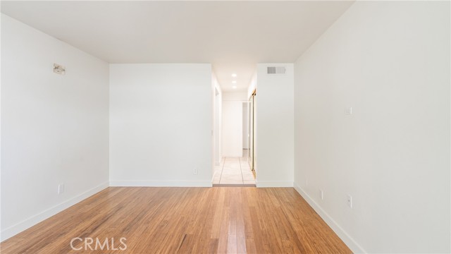 3747 Oak Glen Drive, Newbury Park CA: https://media.crmls.org/medias/35f1219c-a5c9-4f2d-a5fc-54f0550bbf40.jpg