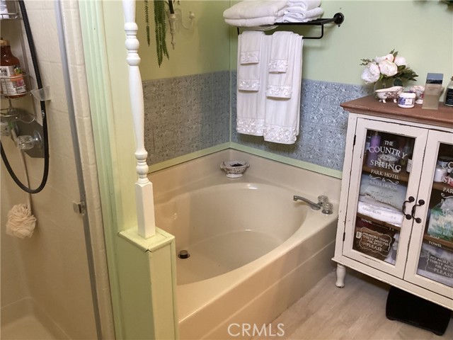 4133 W Wilson Street, Banning CA: https://media.crmls.org/medias/35f14212-2ee7-4185-a42b-fd67450de4a1.jpg