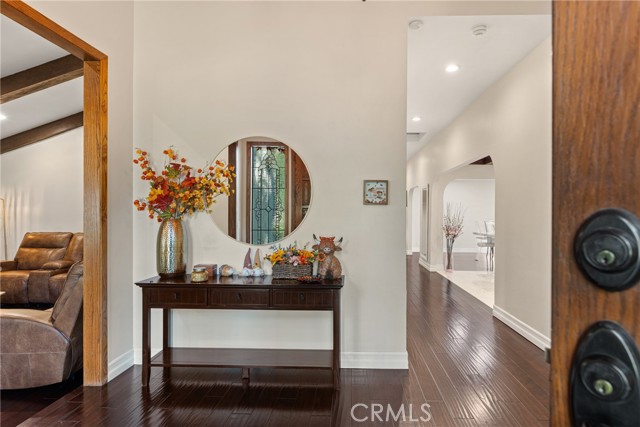 Detail Gallery Image 7 of 71 For 2420 San Antonio, Upland,  CA 91784 - 4 Beds | 3 Baths