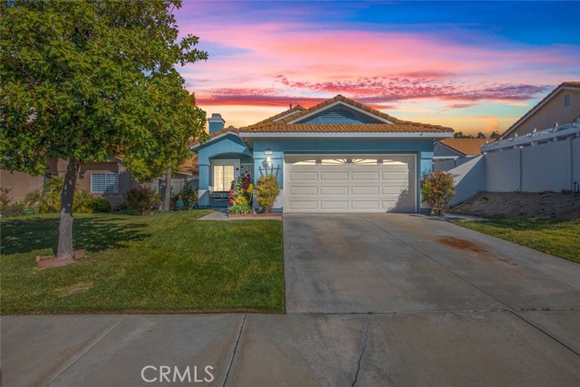 Detail Gallery Image 1 of 19 For 40019 Daphne Dr, Murrieta,  CA 92563 - 3 Beds | 2 Baths