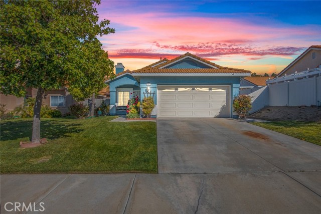 Detail Gallery Image 1 of 19 For 40019 Daphne Dr, Murrieta,  CA 92563 - 3 Beds | 2 Baths