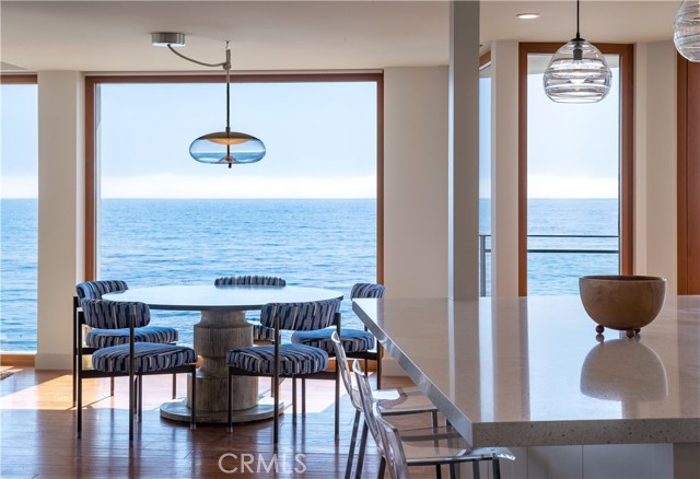 1901 Ocean Way, Laguna Beach CA: https://media.crmls.org/medias/35f3cc09-d8c5-4b7a-b127-7ef1d7731be5.jpg