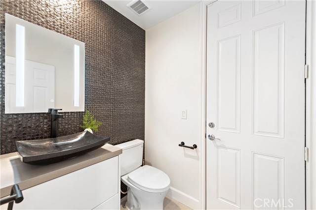 35f4581e 9f84 4ec7 8f46 0067af1cf820