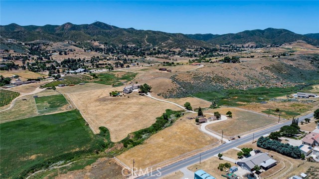 Detail Gallery Image 66 of 70 For 9250 Elizabeth Lake Rd, Leona Valley,  CA 93551 - 4 Beds | 3/1 Baths