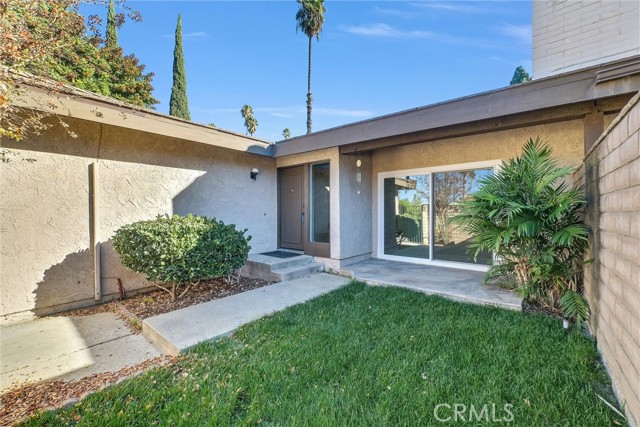 Detail Gallery Image 2 of 15 For 5404 Quince, Riverside,  CA 92506 - 3 Beds | 2 Baths