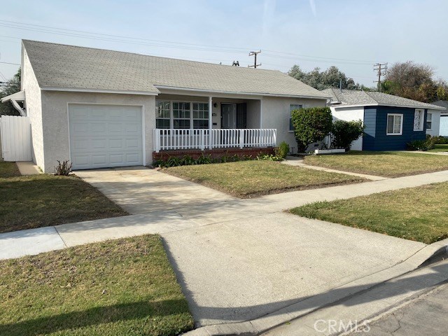 2053 N Greenbrier Rd, Long Beach, CA 90815