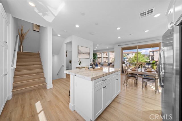 Detail Gallery Image 11 of 54 For 18324 Maidenhair Way, Yorba Linda,  CA 92886 - 2 Beds | 2/1 Baths
