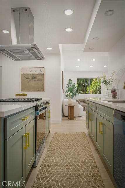 Detail Gallery Image 12 of 31 For 6150 Strickland Ave, Los Angeles,  CA 90042 - 3 Beds | 2 Baths