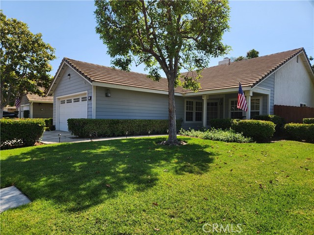 Detail Gallery Image 1 of 7 For 2720 E Walnut Ave #1,  Orange,  CA 92867 - 3 Beds | 2 Baths
