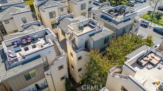 Detail Gallery Image 50 of 56 For 1807 Coastal Way, Costa Mesa,  CA 92627 - 2 Beds | 2/2 Baths