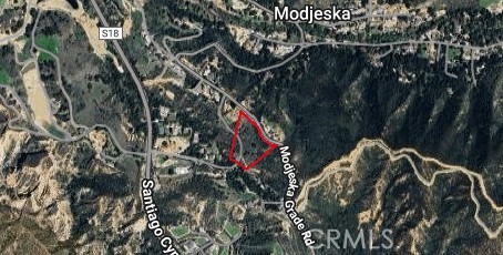 Detail Gallery Image 2 of 5 For 28052 Modjeska Grade Rd, Silverado,  CA 92676 - – Beds | – Baths