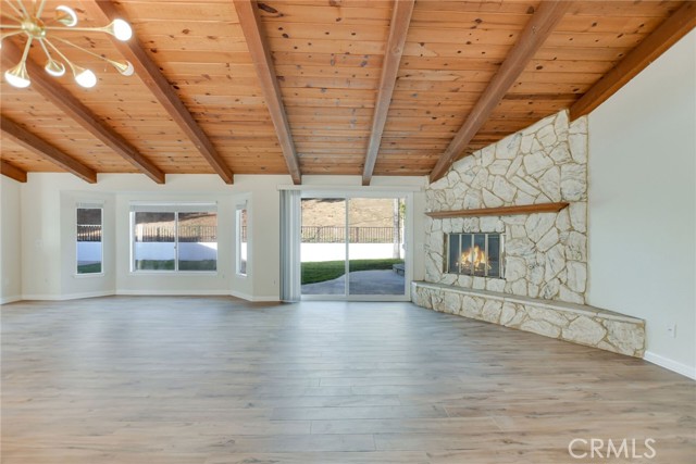 Detail Gallery Image 13 of 70 For 5385 Park Ln, San Bernardino,  CA 92404 - 3 Beds | 3 Baths