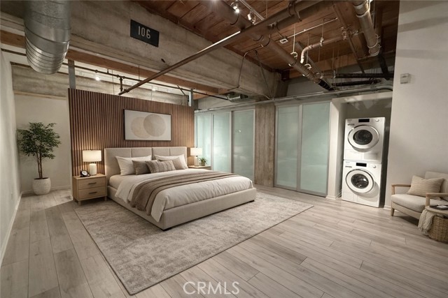 Front Image Thumbnail for CRWS25281562