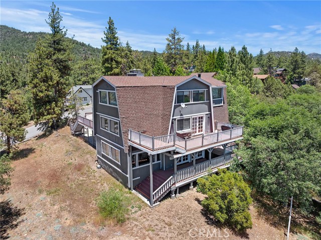 39325 Lodge Road, Fawnskin CA: https://media.crmls.org/medias/35fcc937-3b2d-43e7-871f-2a8062fff1f6.jpg