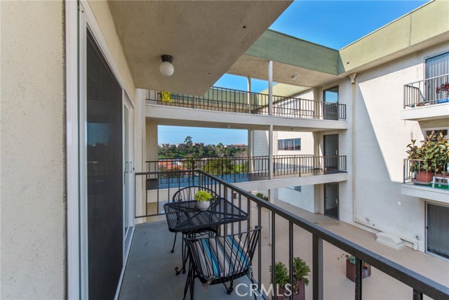 1600 Ardmore Avenue, Hermosa Beach, California 90254, 1 Bedroom Bedrooms, ,Residential,Sold,Ardmore,SB17012013