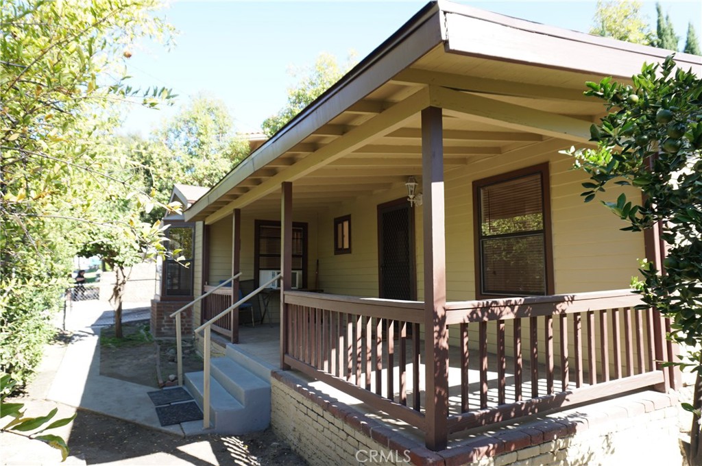 35Fd7B69 4714 45C5 95B8 Cf92Cf661Ed6 3948 Pennsylvania Avenue, Glendale, Ca 91214 &Lt;Span Style='BackgroundColor:transparent;Padding:0Px;'&Gt; &Lt;Small&Gt; &Lt;I&Gt; &Lt;/I&Gt; &Lt;/Small&Gt;&Lt;/Span&Gt;