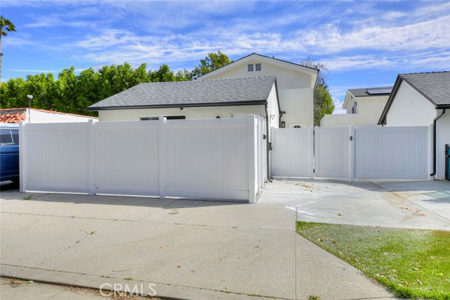 Front Image Thumbnail for CRGD26050066