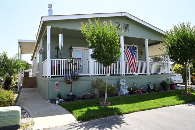 Detail Gallery Image 2 of 67 For 1584 Duke Dr, Livingston,  CA 95334 - 3 Beds | 2 Baths