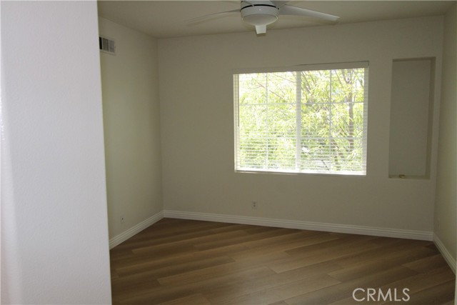 Detail Gallery Image 18 of 55 For 145 Islington, Irvine,  CA 92620 - 3 Beds | 2/1 Baths