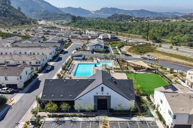 35246 Blossom, Fallbrook CA: https://media.crmls.org/medias/35ff65cc-3b27-4649-b08a-6c16696391a7.jpg