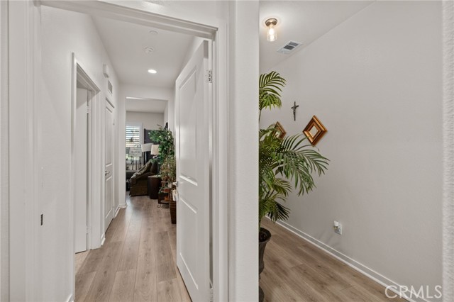 Detail Gallery Image 13 of 44 For 5246 Denali Ct, Fontana,  CA 92336 - 4 Beds | 4 Baths