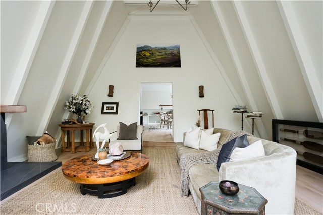 27824 Fern Dell Road, Lake Arrowhead CA: https://media.crmls.org/medias/3600ddce-4030-456b-92c5-e8589feab701.jpg