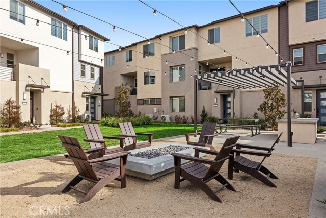 Detail Gallery Image 20 of 21 For 1567 Lima Way #1,  Placentia,  CA 92870 - 3 Beds | 2/1 Baths