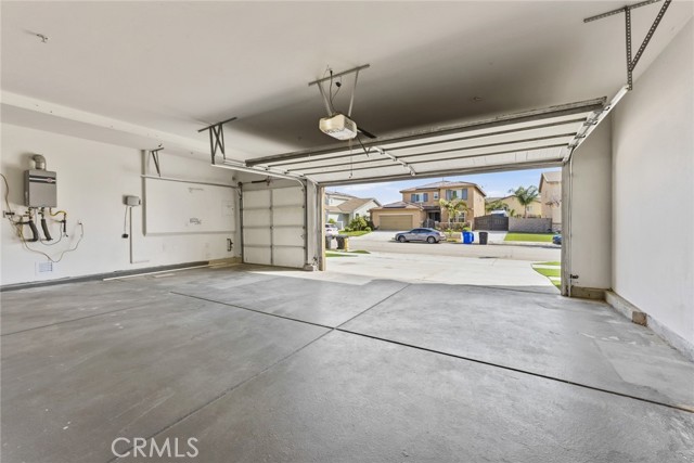 Detail Gallery Image 43 of 49 For 4759 Brison Ct, Jurupa Valley,  CA 91752 - 5 Beds | 3 Baths