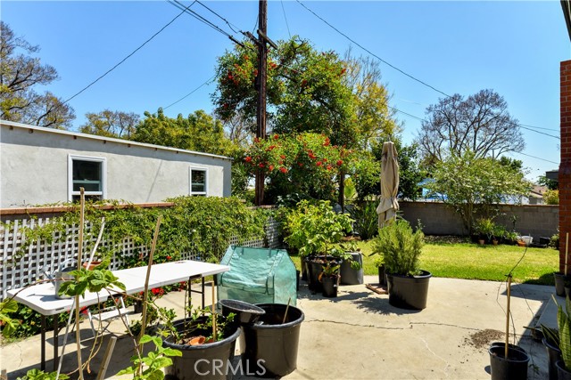 Detail Gallery Image 14 of 14 For 9008 Ola Ave, Whittier,  CA 90603 - 2 Beds | 2 Baths