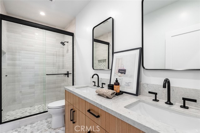 223 Orchid Avenue, Corona del Mar CA: https://media.crmls.org/medias/36022892-7782-49e3-a789-7b5ef02227e6.jpg