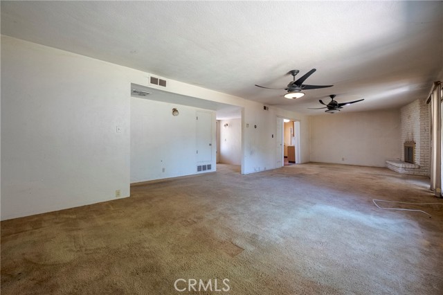 Detail Gallery Image 19 of 47 For 1165 W North Bear Creek Dr, Merced,  CA 95348 - 3 Beds | 2/1 Baths