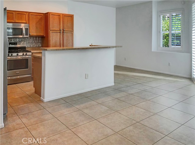 Detail Gallery Image 2 of 23 For 8692 9th St #39,  Rancho Cucamonga,  CA 91730 - 3 Beds | 2/1 Baths