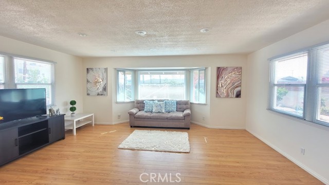 555 S La Serena Drive, Covina, CA, 91723 555 S La Serena Drive, Covina, CA, 91723