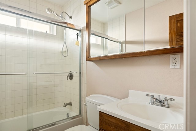 32784 Richmond Drive, Running Springs CA: https://media.crmls.org/medias/3603a26e-df01-404f-9f16-dbd63b617894.jpg