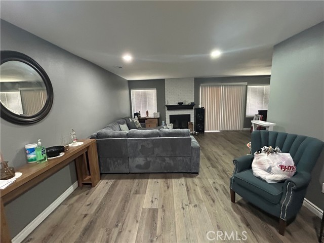 Detail Gallery Image 3 of 8 For 11868 National Dr, Riverside,  CA 92503 - 4 Beds | 2 Baths