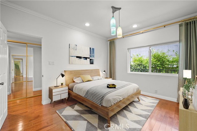 Detail Gallery Image 3 of 32 For 1228 N La Cienega Bld #203,  West Hollywood,  CA 90069 - 2 Beds | 2 Baths