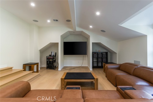 6512 Firmament photo 38