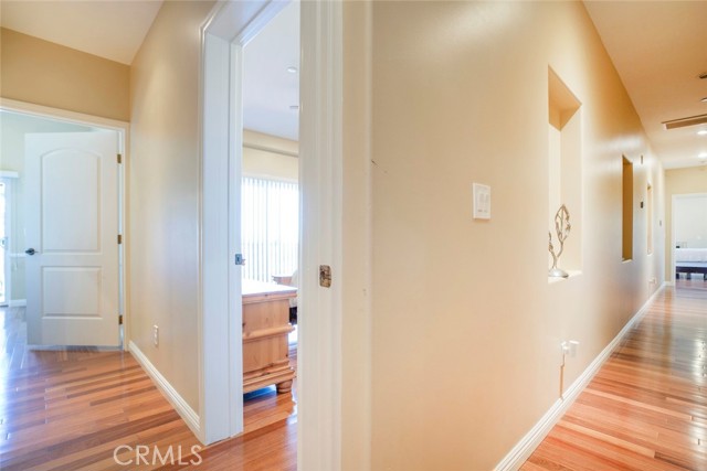 Detail Gallery Image 36 of 51 For 1301 Corona Dr, Glendale,  CA 91205 - 3 Beds | 5 Baths