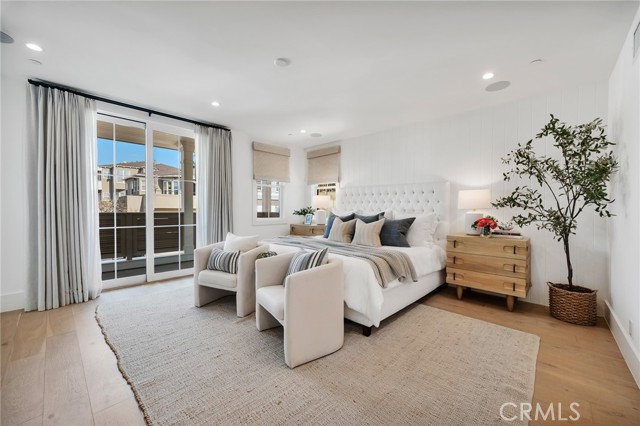 Detail Gallery Image 23 of 49 For 620 12th Street, Manhattan Beach,  CA 90266 - 5 Beds | 4/1 Baths