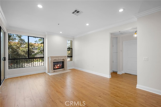 Detail Gallery Image 11 of 32 For 6938 Laurel Canyon #101,  North Hollywood,  CA 91605 - 2 Beds | 2 Baths